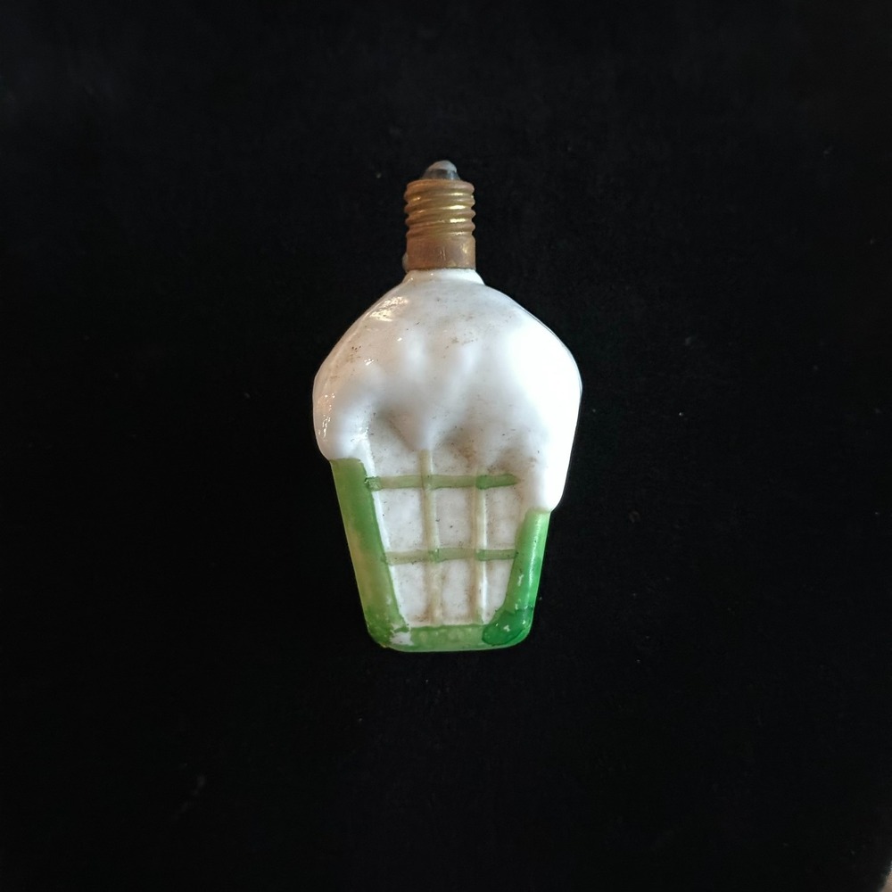 Vintage Christmas Lantern Figural Milk Glass Light Bulb C6 Japan Green UNTESTED